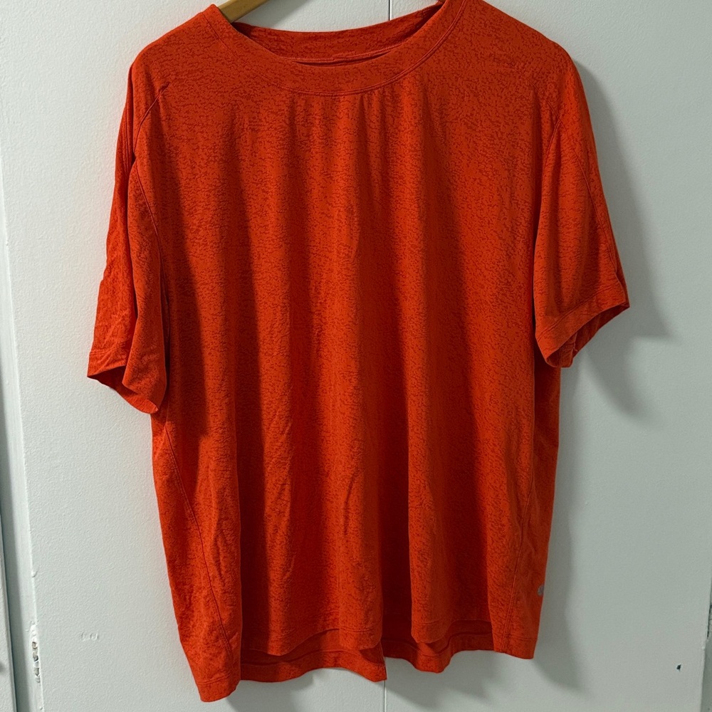 Lululemon Crew Neck Training T-Shirt Autumn Red size 14
